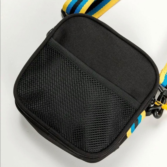 Sold - Picture 2 of 6